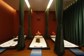 武汉江汉泰式按摩的被动瑜伽：当身体被折叠成诗